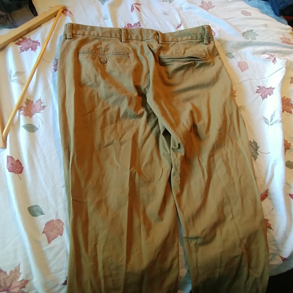 Pants - Picture 3 of 4